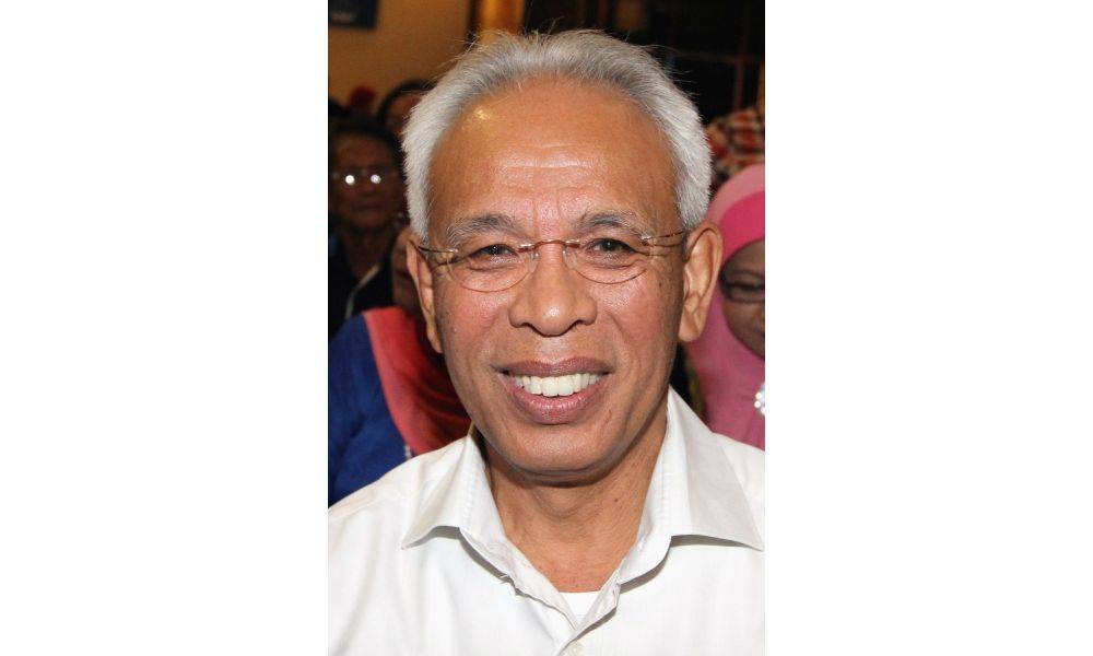Shahrir Samad claims trial to RM1mil money laundering charge