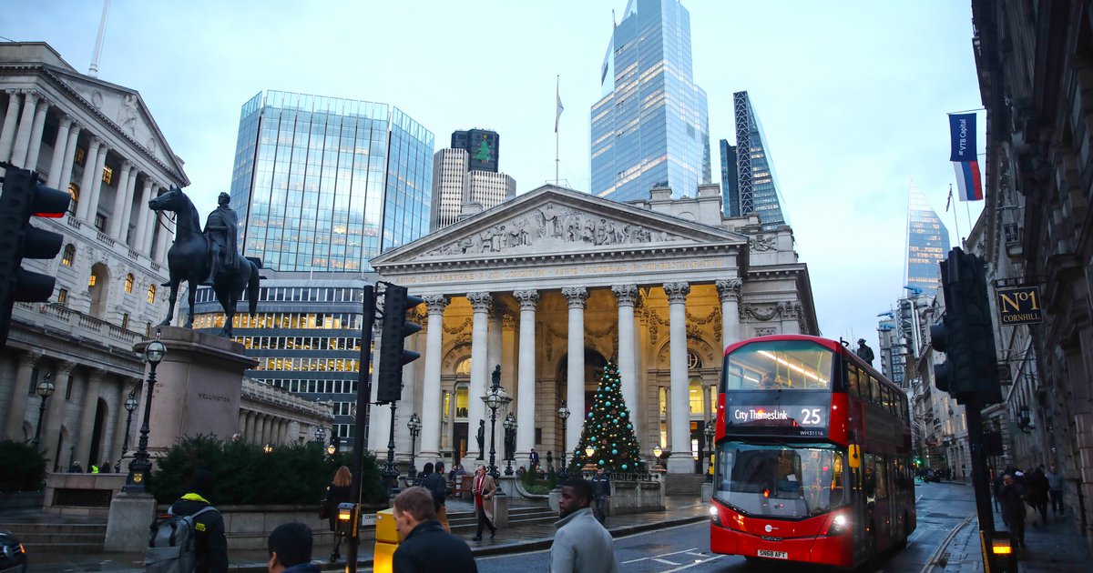 Revealed: Nearly 400,000 British companies evade anti-money laundering checks