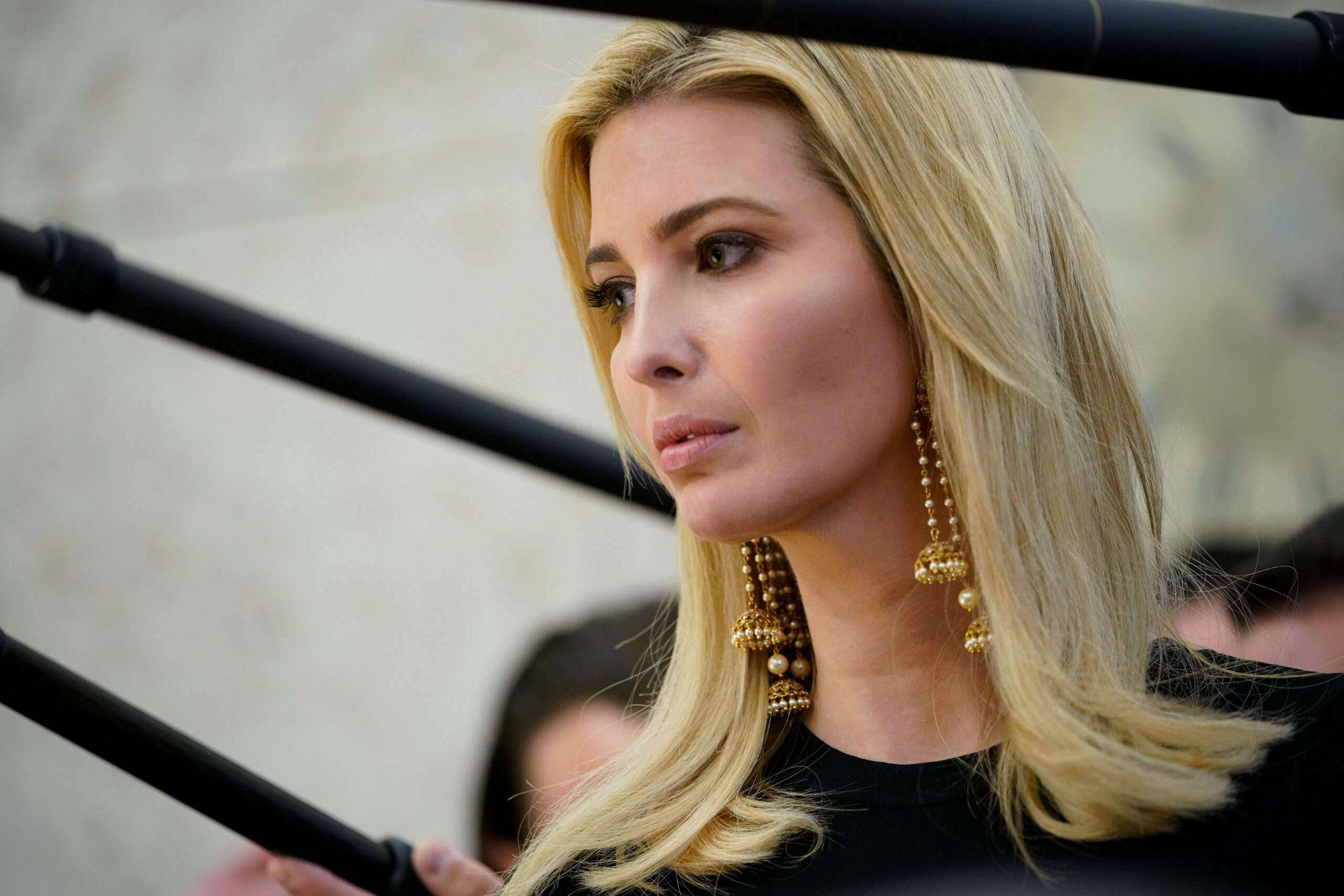 Ivanka Trump’s Starring Role in Her Father’s Financial Troubles