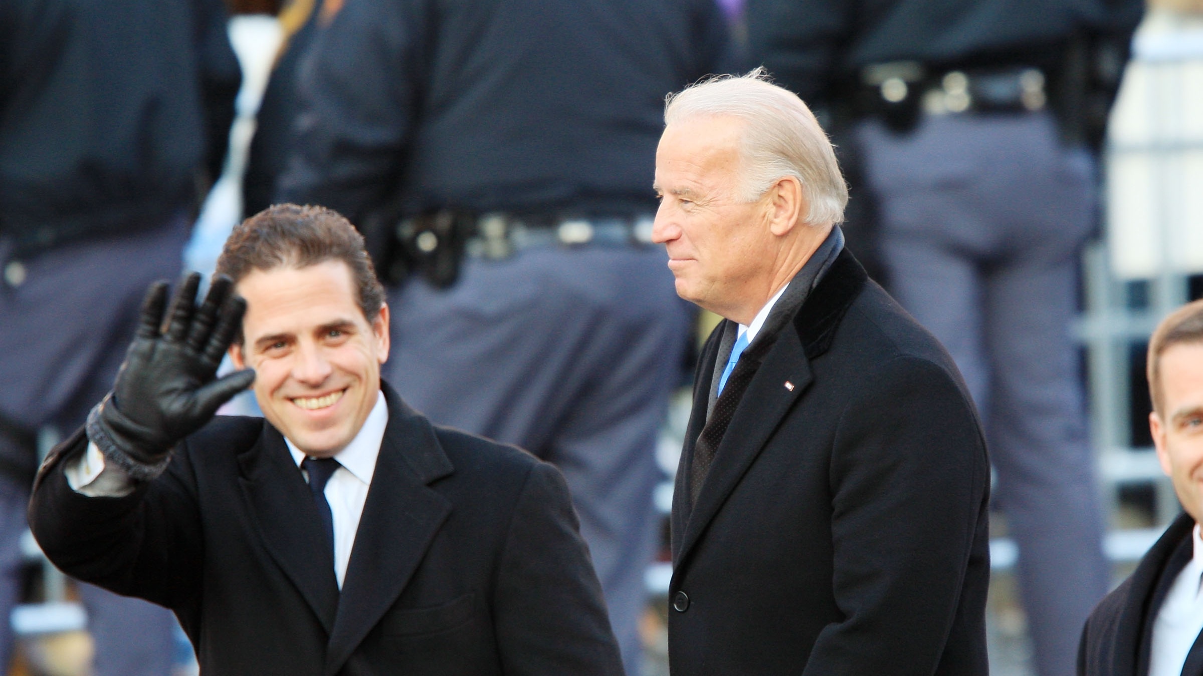 Laptop belonging to Joe Biden’s son linked to FBI money laundering probe