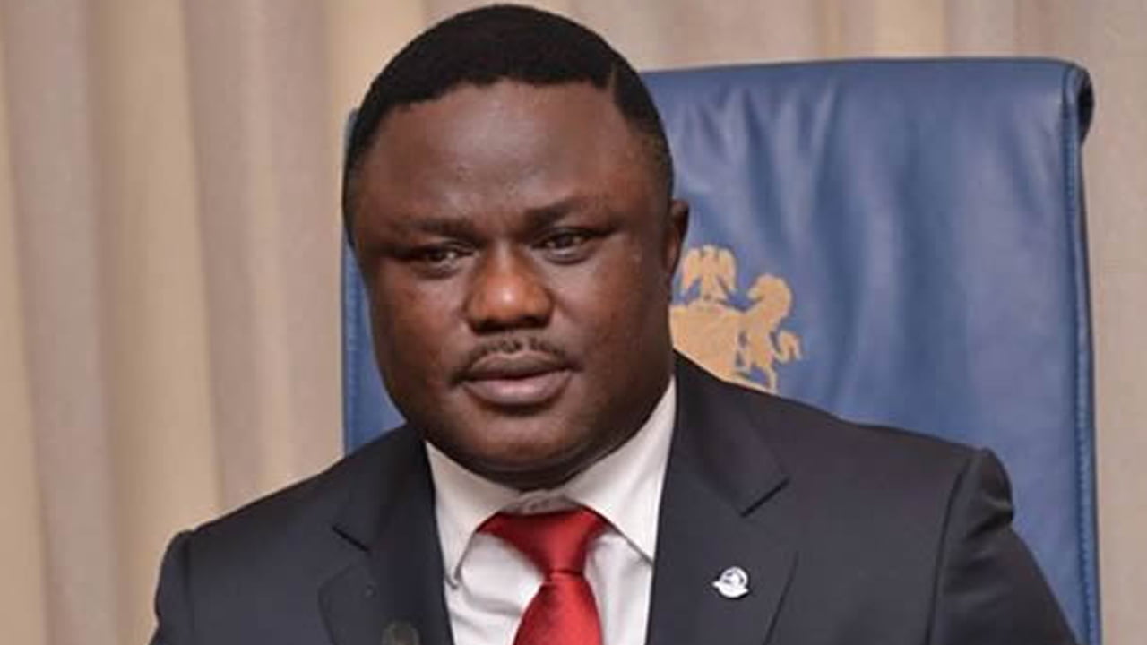 Don’t shoot crowds that broke into warehouses in Cross River – Gov Ayade tells security agents