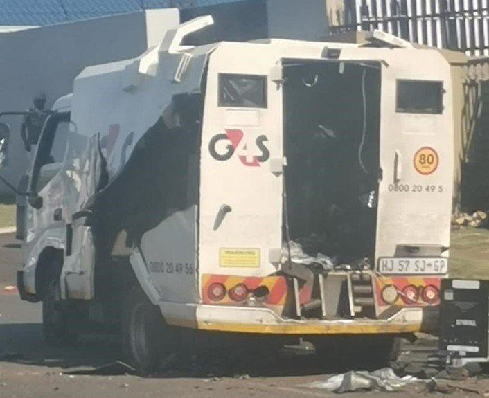 News24.com | Truck driver shot, security guard injured after Joburg cash-in-transit robbery