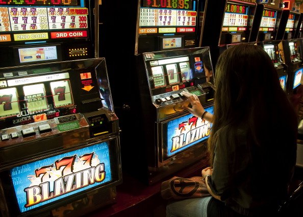 Lotto Corp. let VIPs ‘bend’ anti-money laundering rules to protect casino revenue, B.C. inquiry told