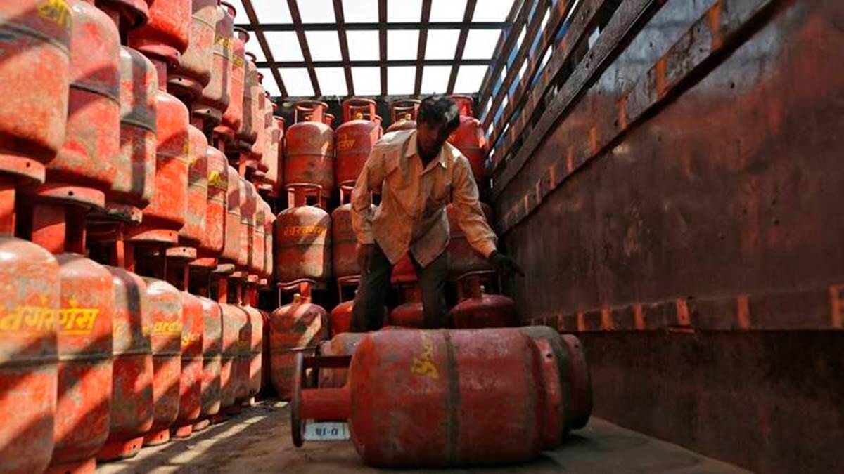 Distribution work of gas cylinders: Himachal Pradesh HC fumes at ‘systematic fraud’ in state-owned firm