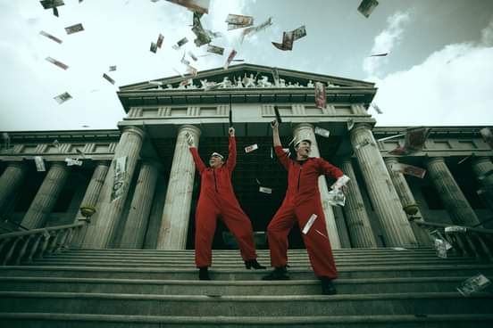 Check out this couple’s Money Heist-themed pre-wedding shoot