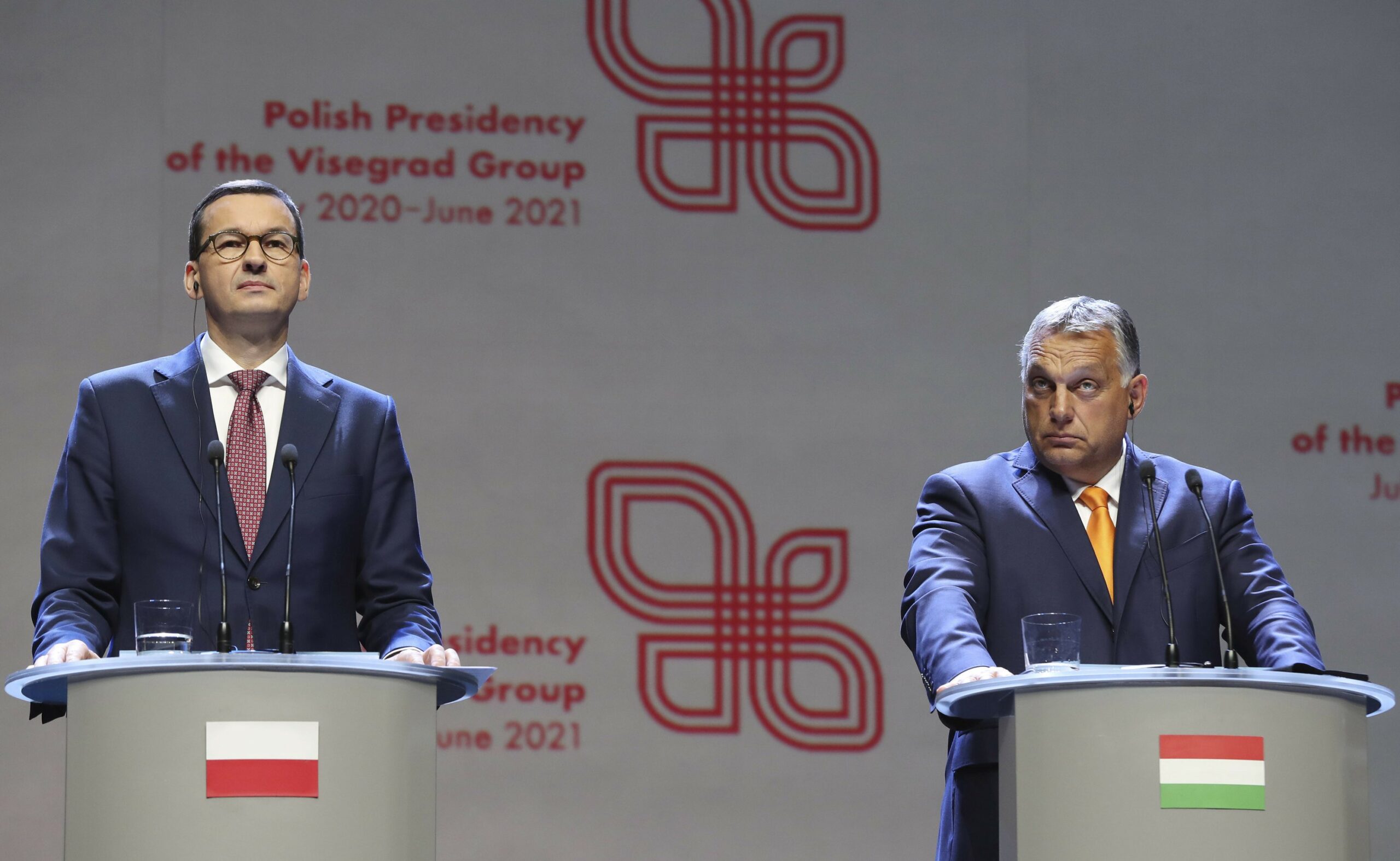 EU urges Poland, Hungary to sign up to big money budget
