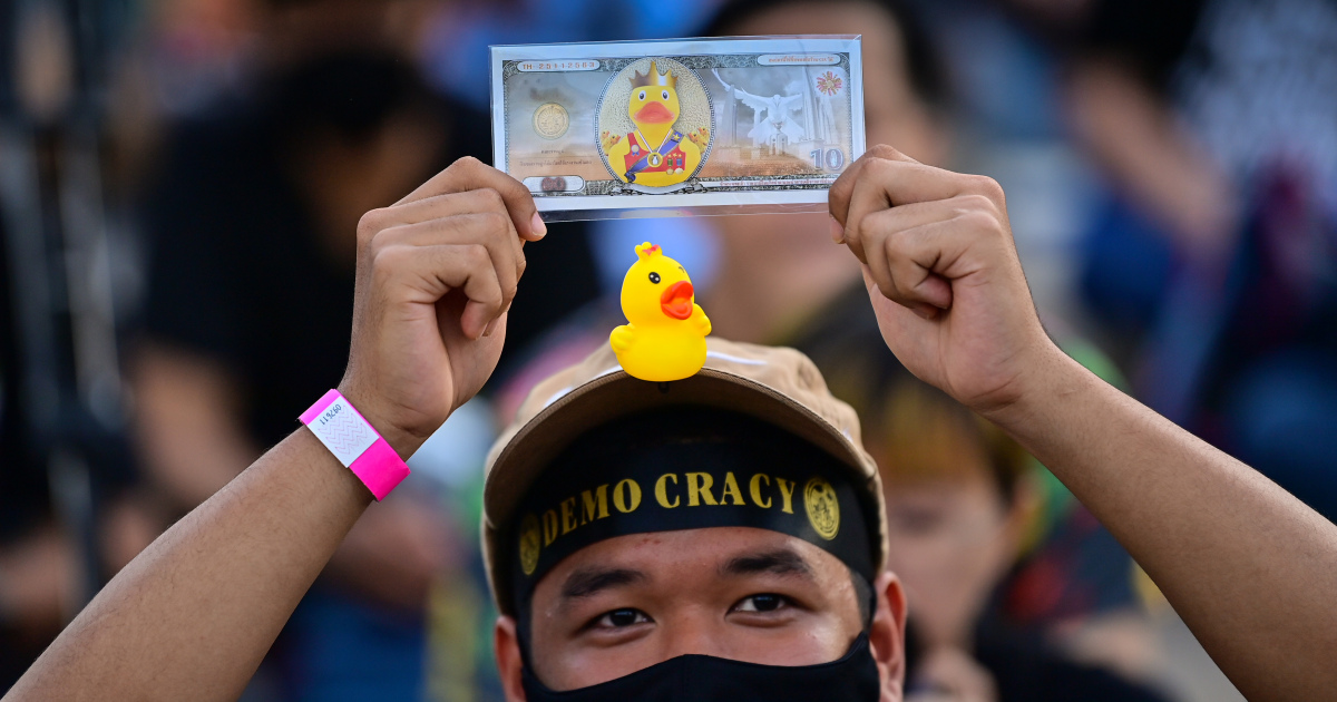 Money, money, money: Thais rally in Bangkok over royal fortune