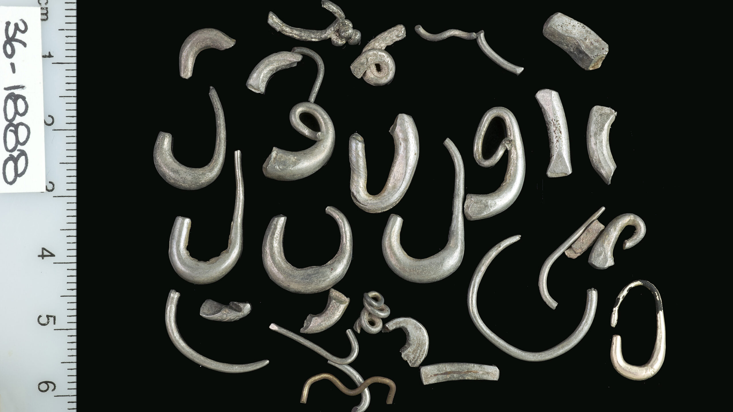 Ancient Egyptian hoard of counterfeit ‘dirty money’ unearthed