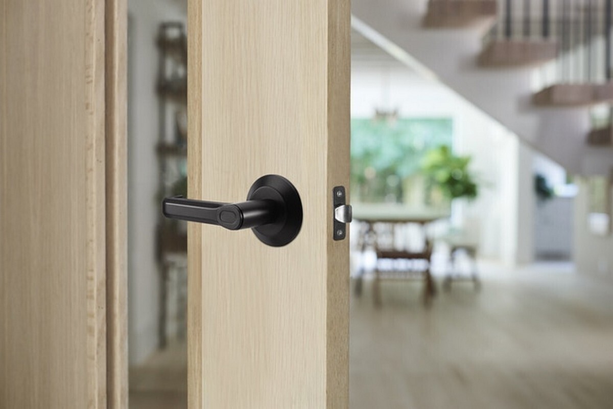 BrillLock Fingerprint Door Lock review: Biometric security on a budget