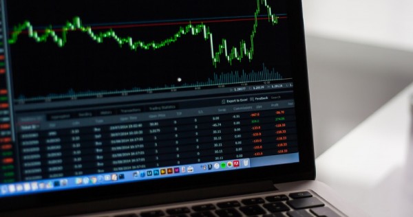 Why do many Singaporeans perform poorly investing in the stock market&quest;, Money News
