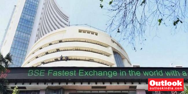 Sensex Zooms Over 340 Pts In Early Trade; Financial Stocks Lead Rally