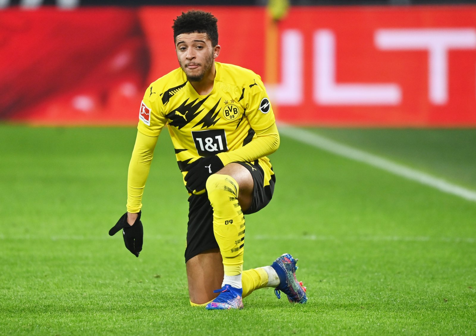 Financial trouble hands Manchester United huge boost in pursuit of England star