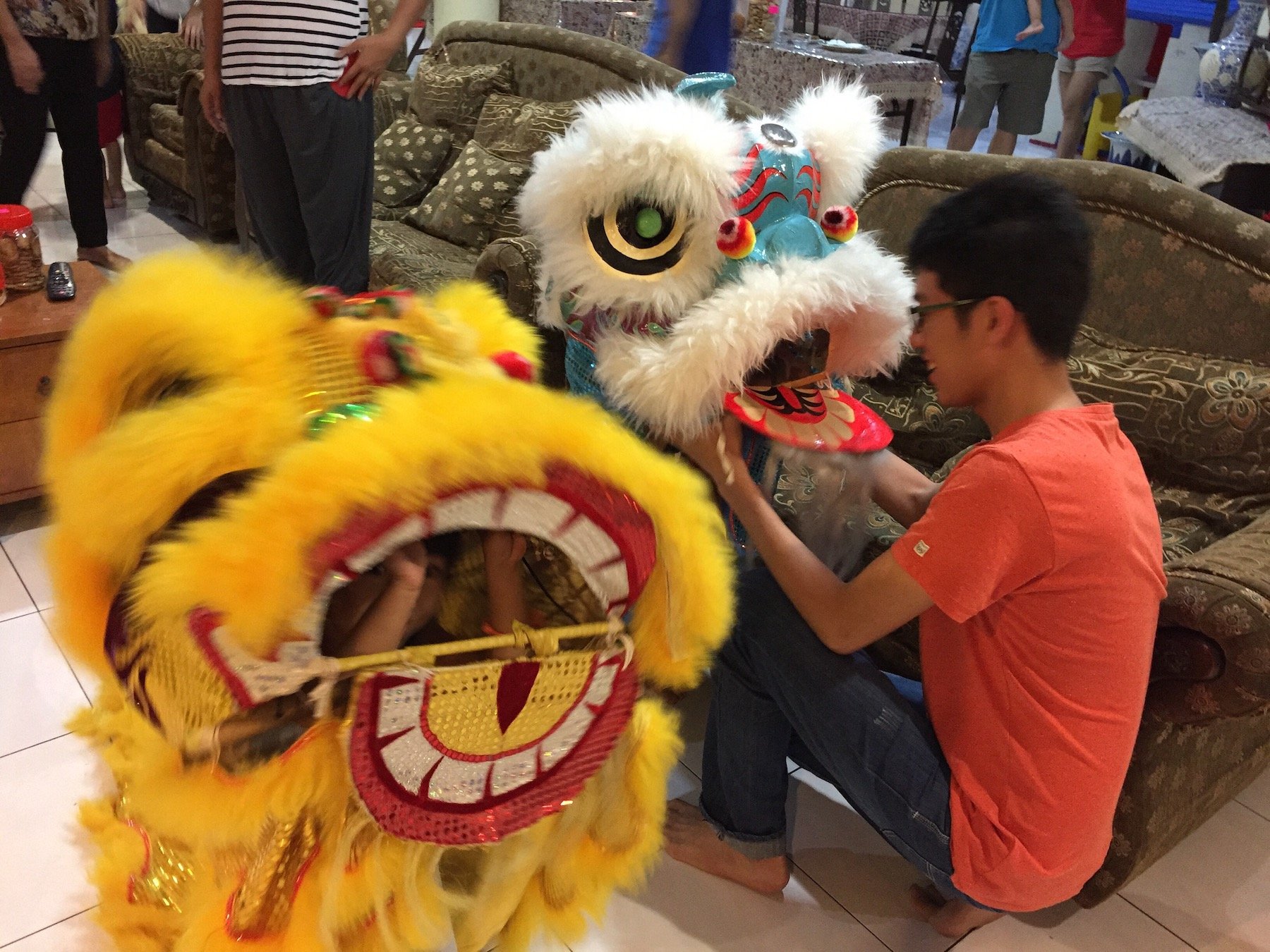 China Money Podcast: Venture Capital Funding Tops US$530 Million During Chinese New Year While UnionPay Online Transactions Hit Record High
