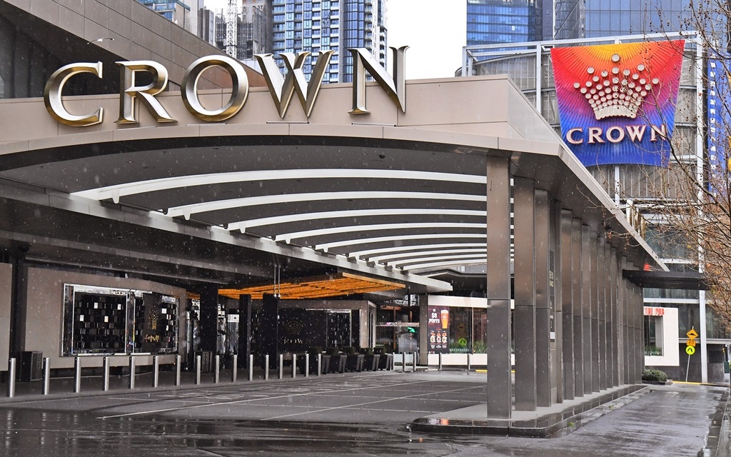 News24.com | Australia casino group CEO resigns after laundering probe