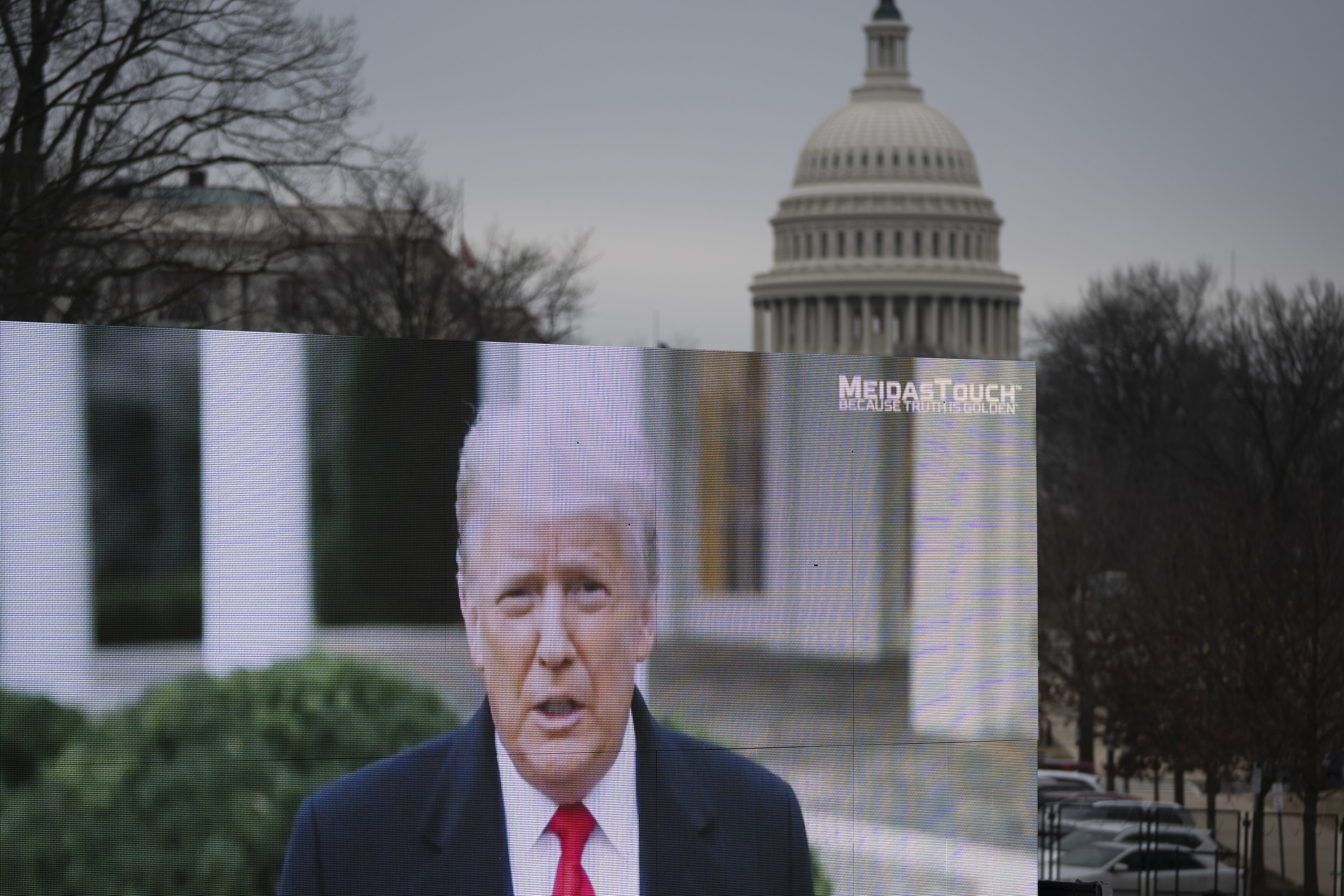 Big GOP Donors Seek to Funnel Money to Anti-Trump Republicans to Prise Party from His Grip