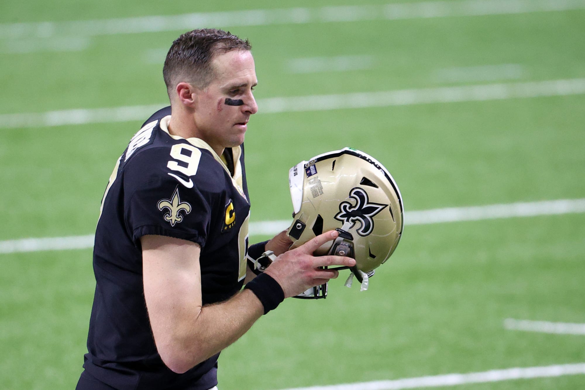 Drew Brees could screw Saints over financially if he doesn’t retire