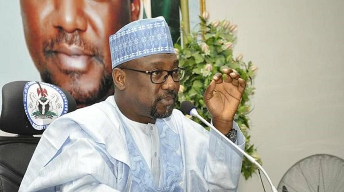 Insecurity: Niger Governor to equip vigilante groups with automatic pump-action