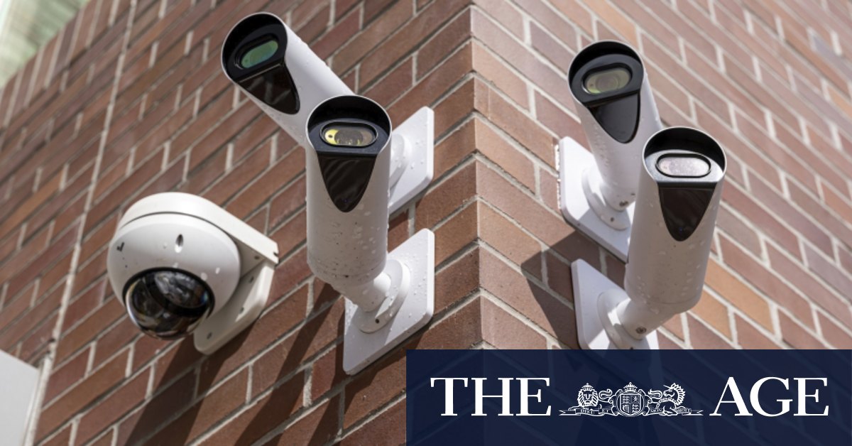 Hackers breach thousands of security cameras with password found online