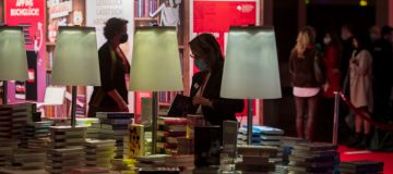 We should be teaching financial literacy through fiction