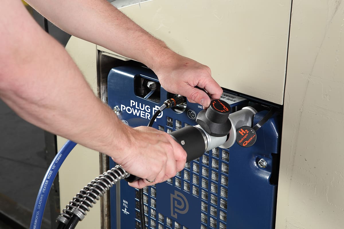 Plug Power dives after announcing it will restate financial results