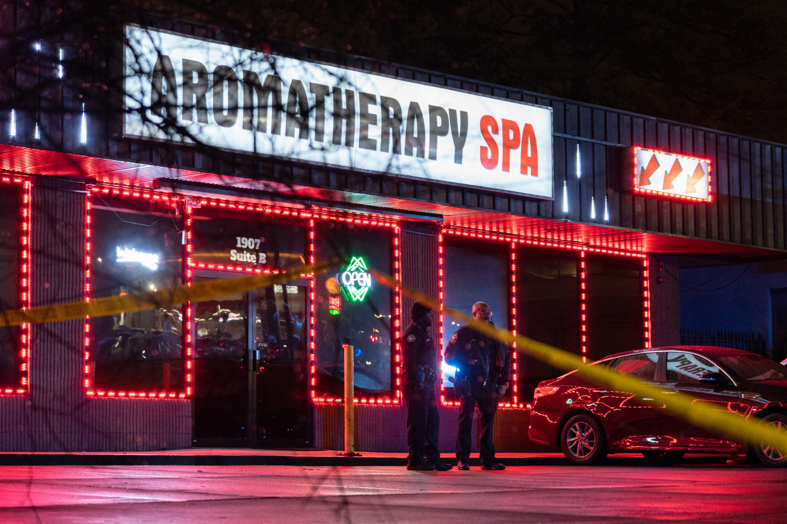 8 Killed in US Spa Shootings Stoking Fears of Anti-Asian Hate Crime