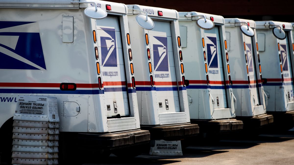 Postal Service Report Confirms ‘Whistleblower’ Mail Carrier Alleging Election Fraud Made It All Up