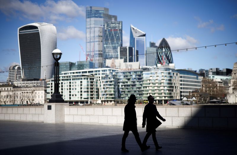 British lawmakers say EU financial market access may not be worth it