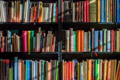 10 Outstanding Books & Resources to Boost Your Financial Literacy
