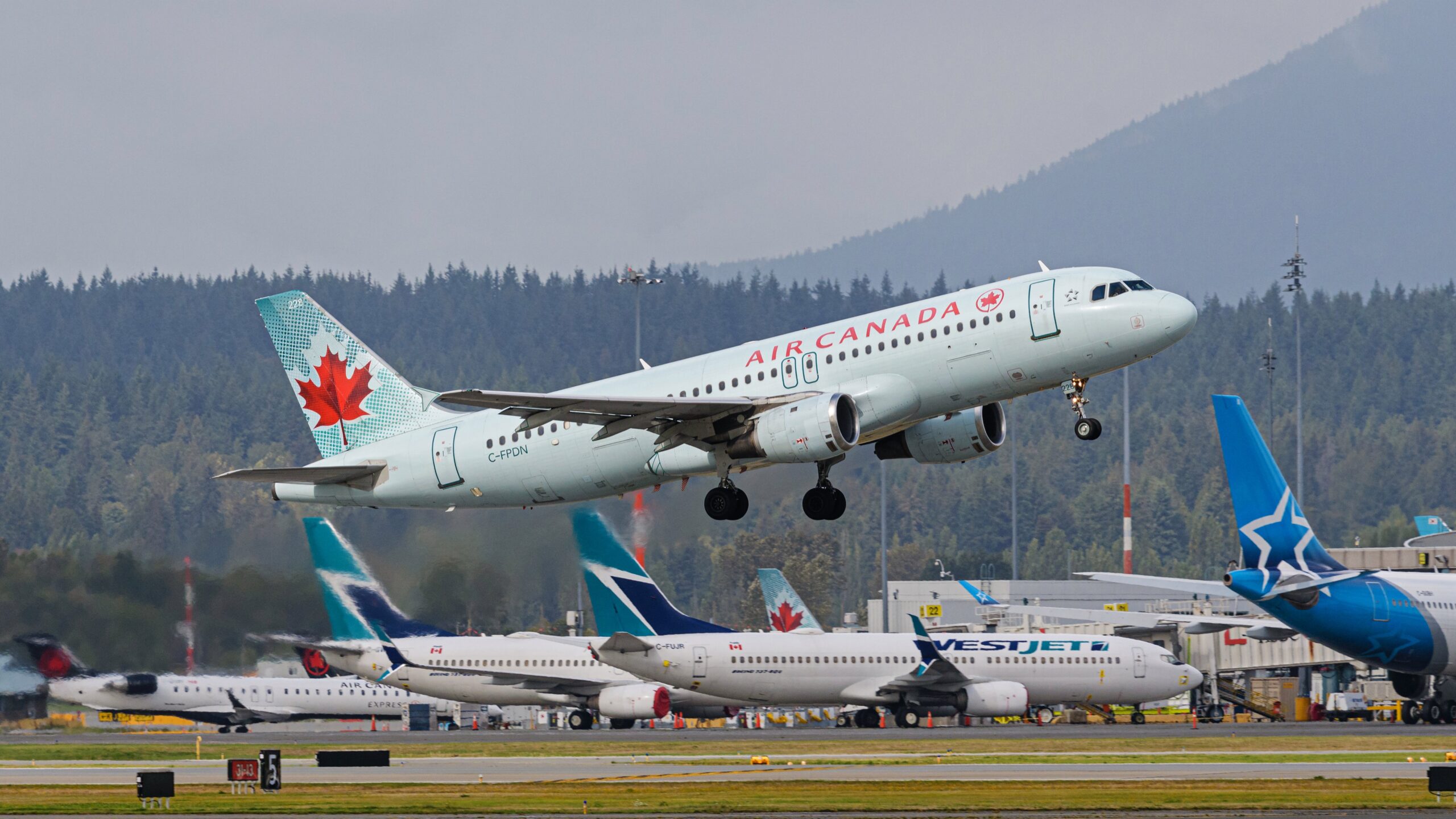 Ottawa’s financial relief deal for Air Canada: what it means for customers