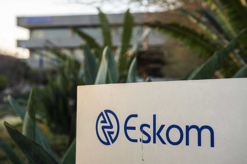 Flash Briefing: SA engineers tell Cubans ‘we don’t need you’; Eskom fraud; Steinhoff Poland IPO; Bitcoin