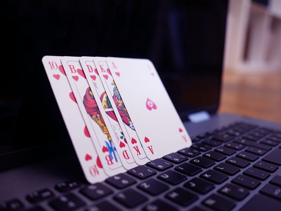 Can You Make Money Through Online Gambling in Singapore? Seven Tips You Should Follow