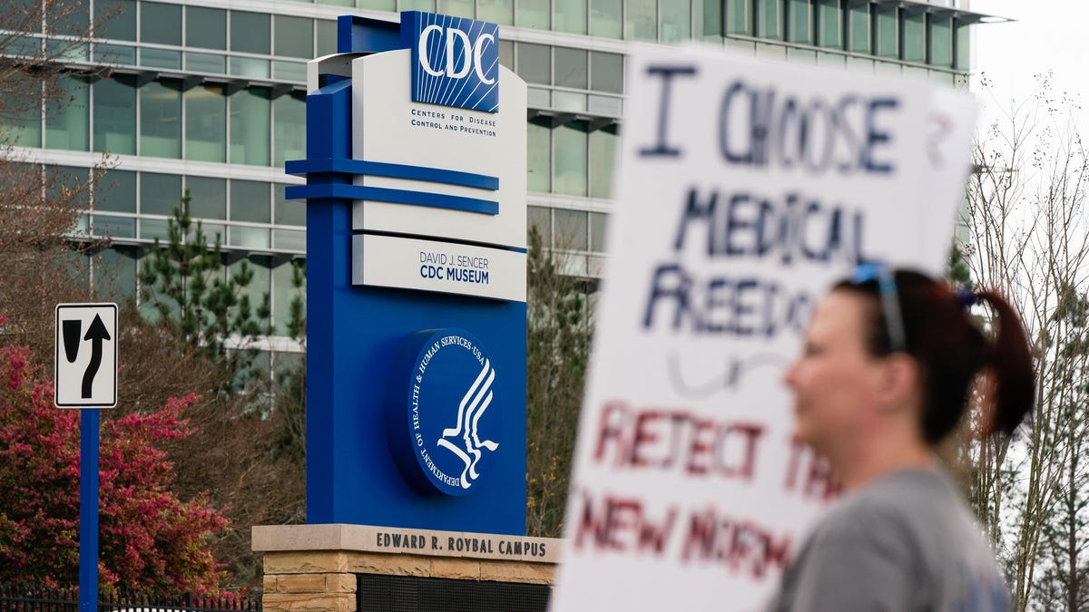 PSA to Trump Revanchists and Anti-Vaxxers: Making Fake CDC Vaccination Cards Is a Federal Crime