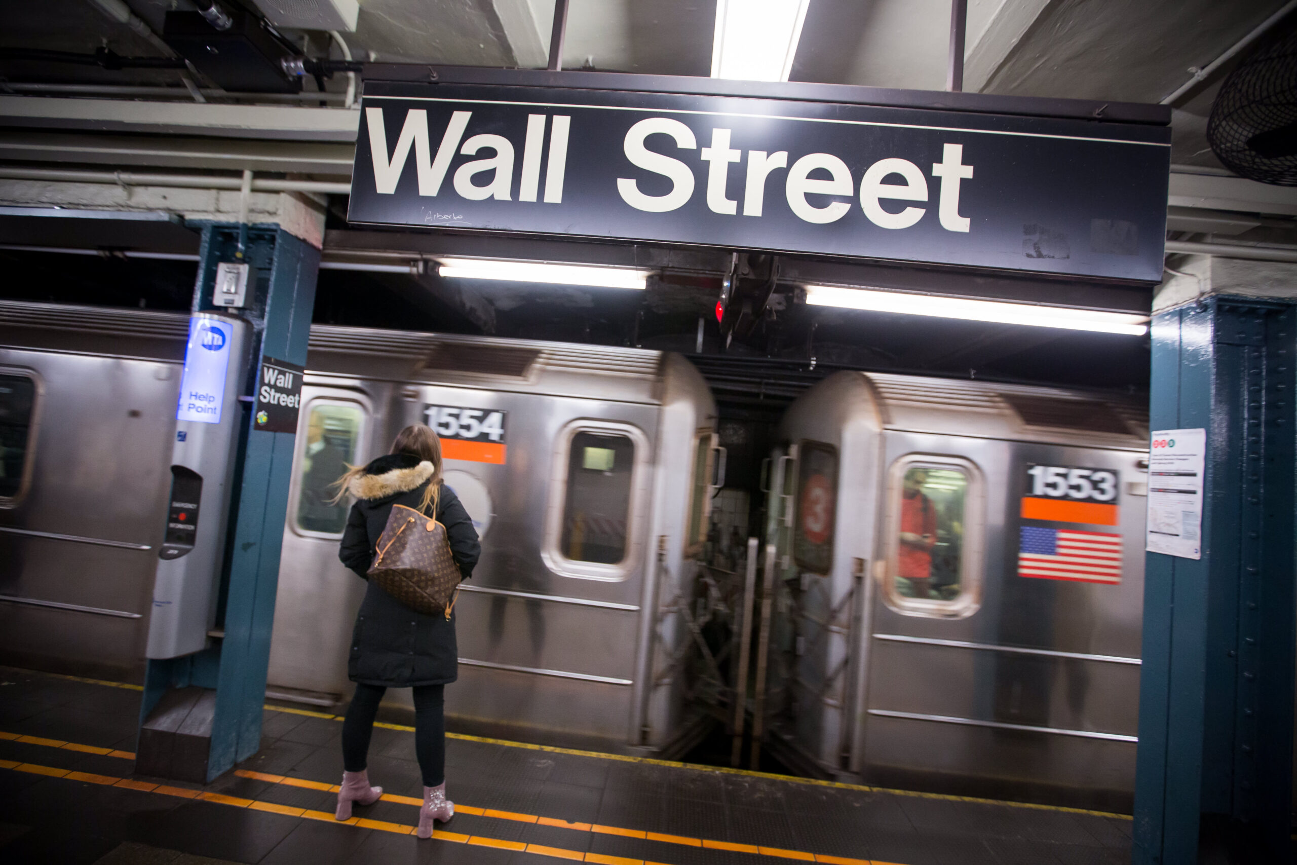 Stock futures hold steady as investors eye pipeline cyberattack