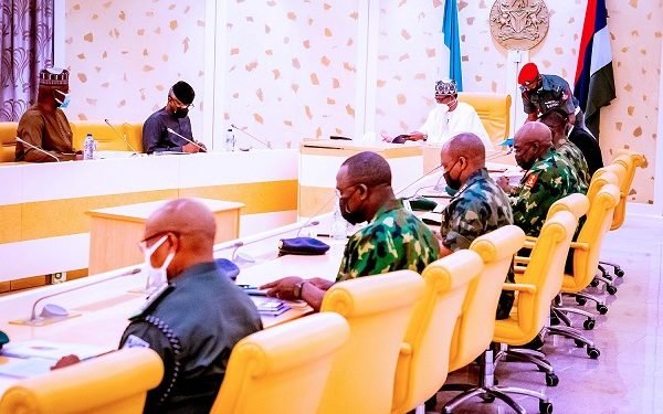 Buhari chairs security meeting