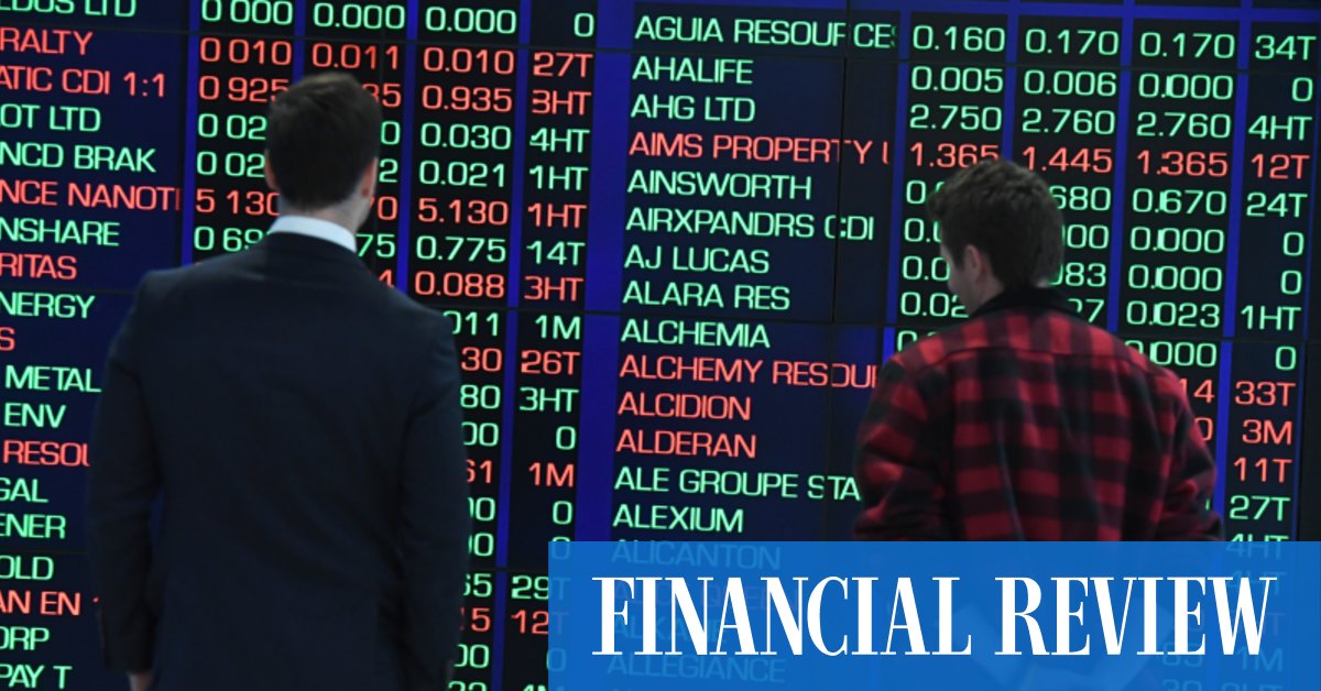 Gold miners, tech rebound help ASX edge higher