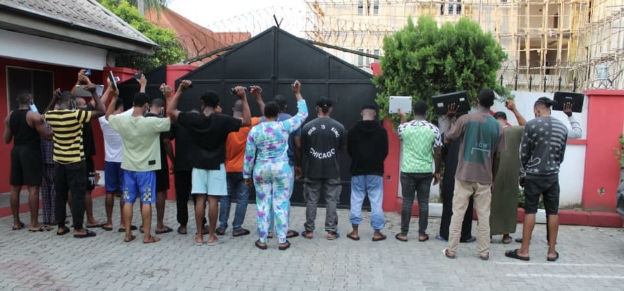 Movie producer, 19 others arrested for alleged internet fraud – EFCC