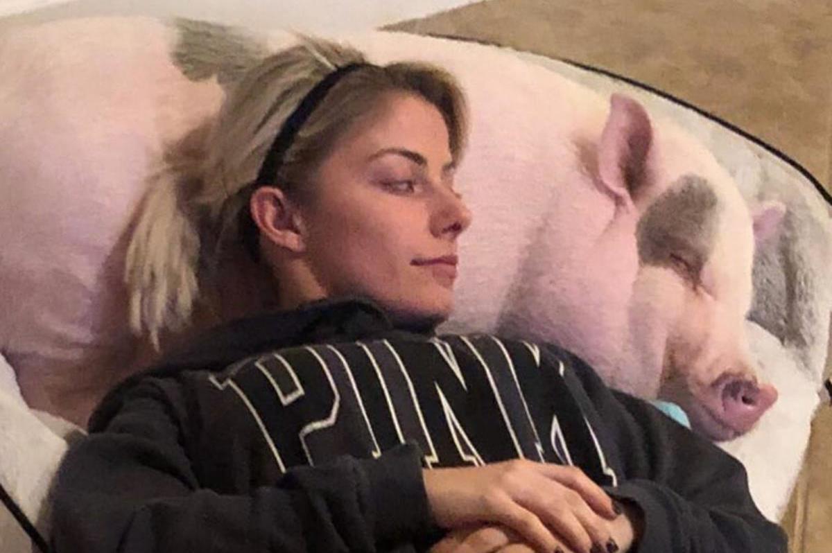 WWE’s Alexa Bliss Talks Raising Money for Rescue Efforts After Death of Pet Pig
