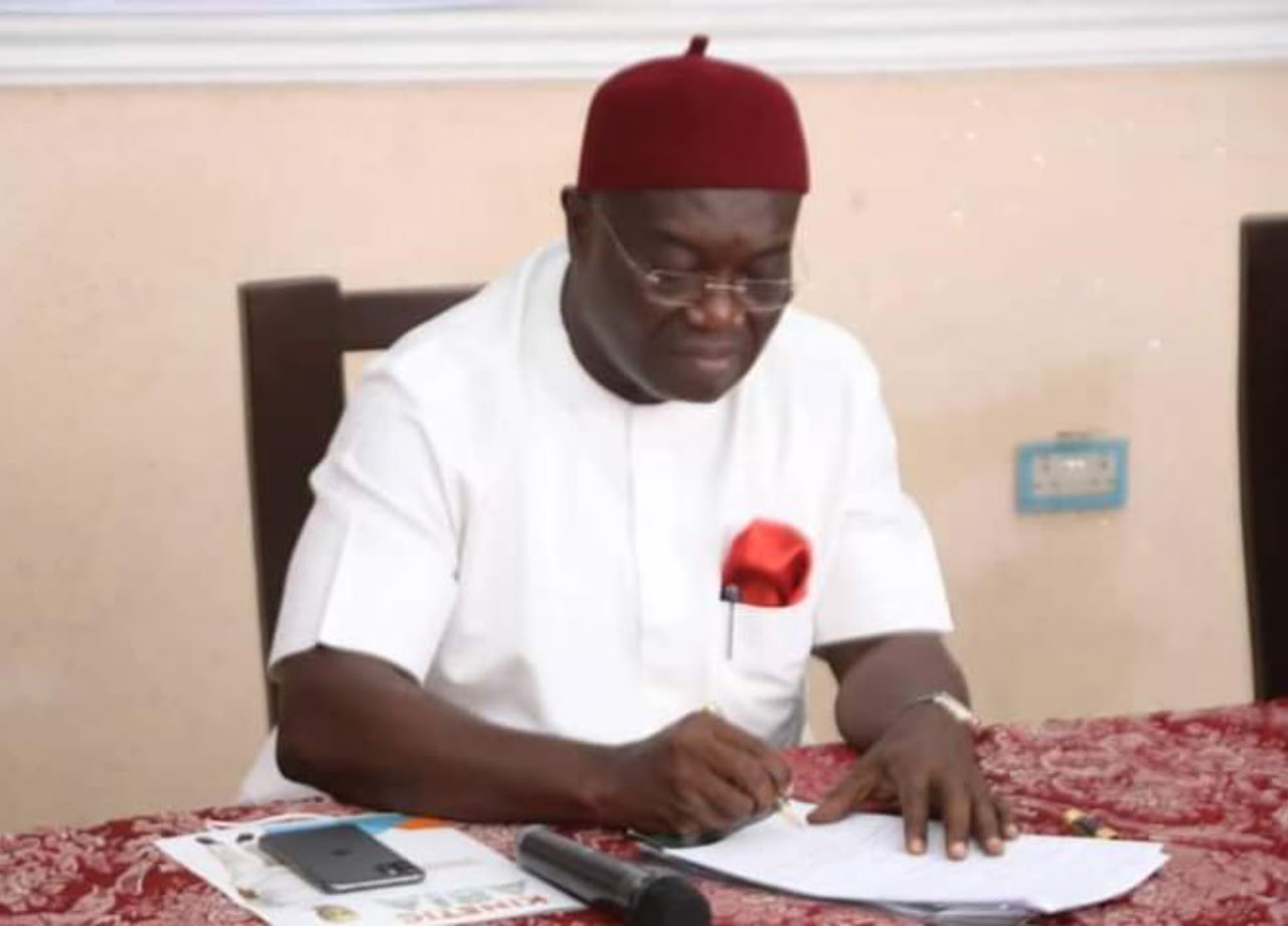 Insecurity: Install effective internal professional checks and balances in crime reportage – Ikpeazu tasks journalists