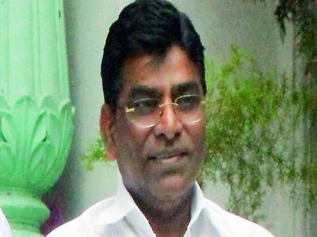 ED raids residence, office of TRS’ Nama Nageswara in Rs 1,064 cr fraud case