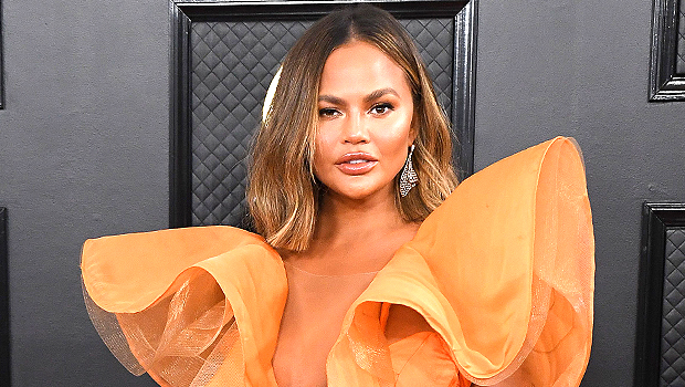 Chrissy Teigen Reportedly Looking To Sit-Down With Oprah To Address Cyber-Bullying Scandal