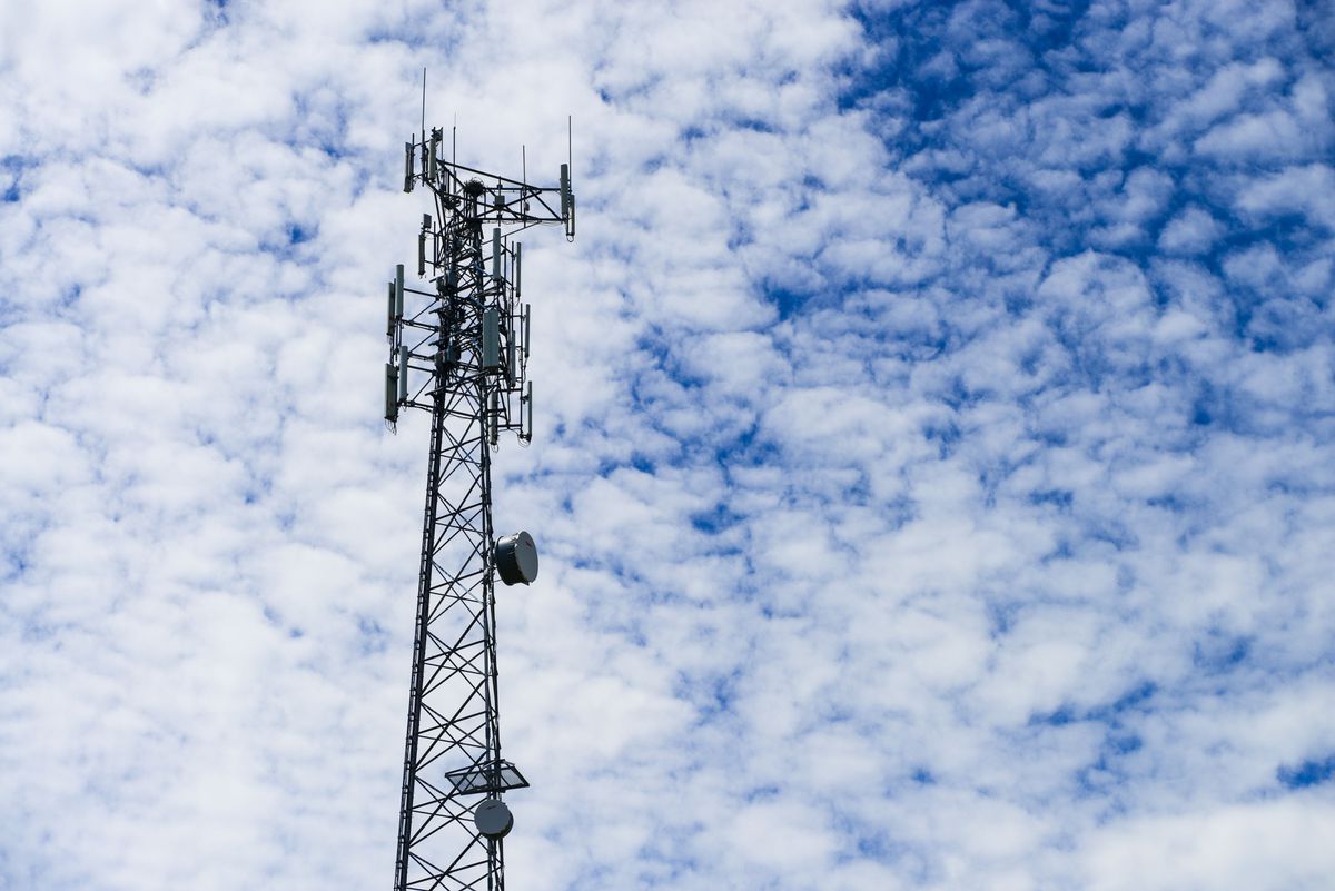Canada has a 5G security issue: Here’s how to solve it