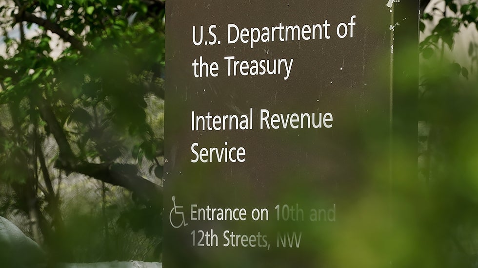 IRS: Most of recent stimulus check money went to households making under $50K