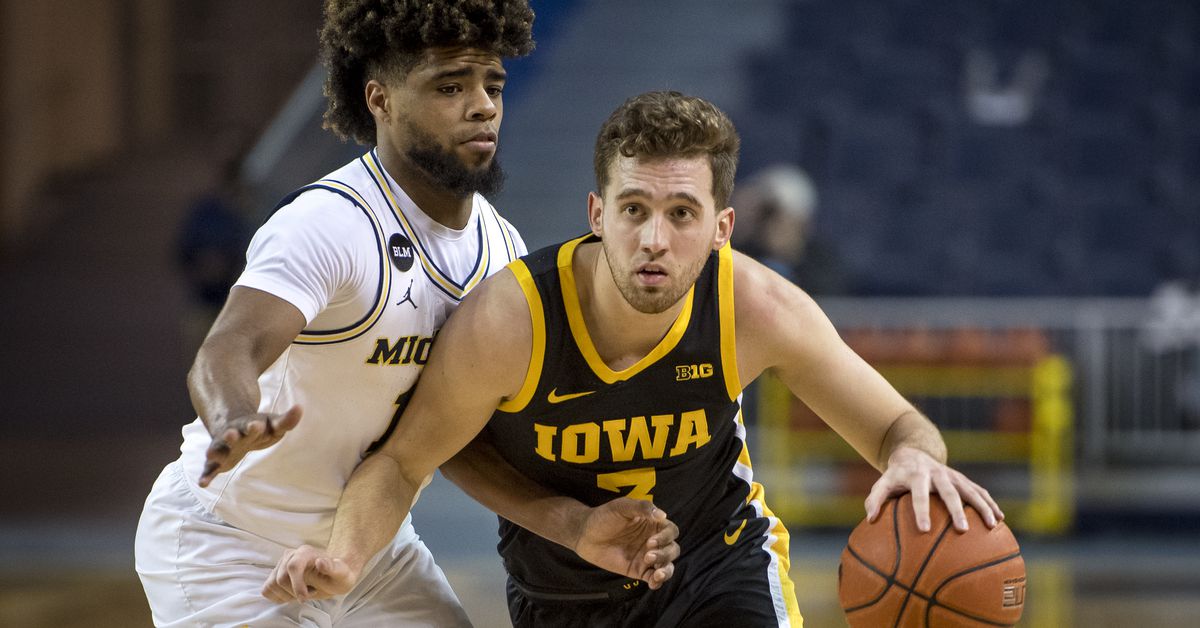 How college athletes finally earned the right to make money