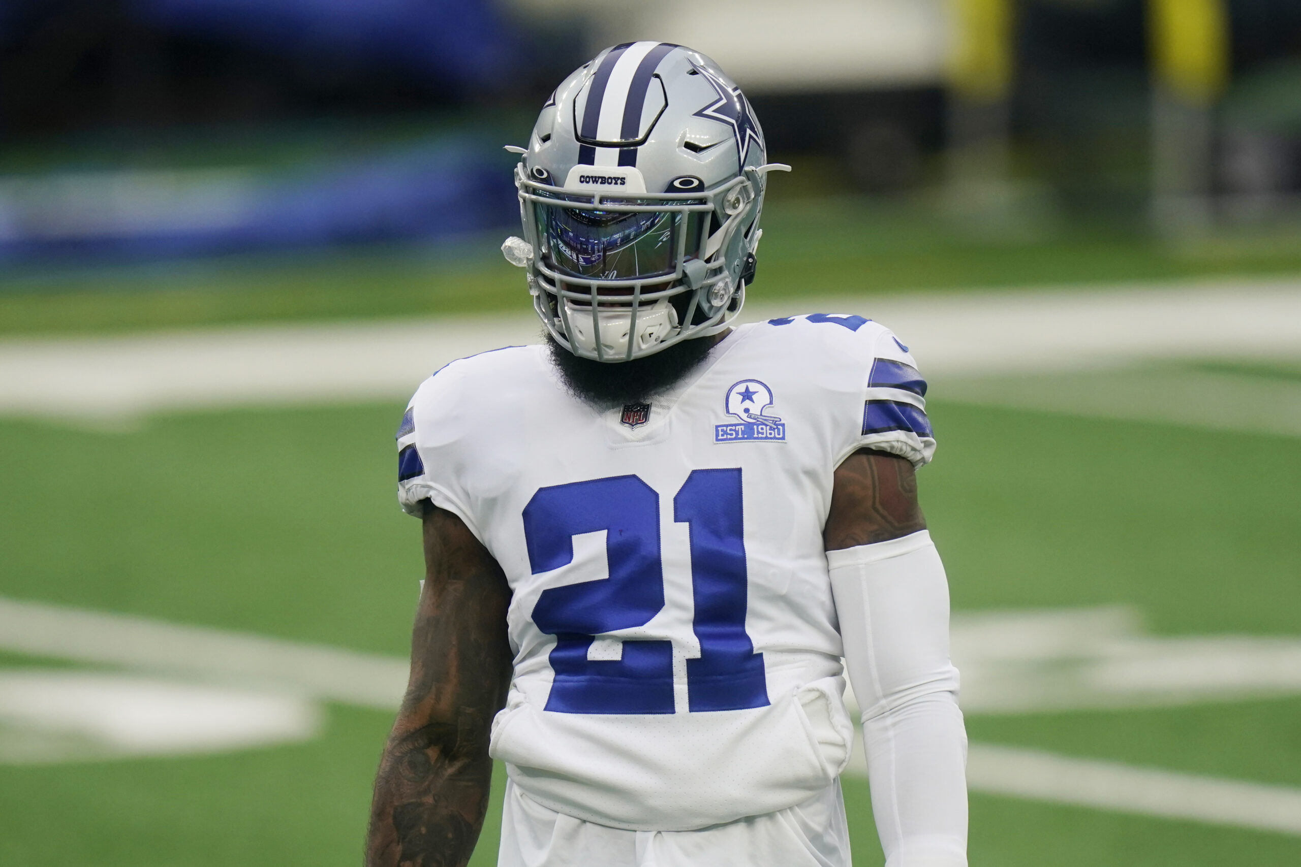 NFL Coach: DAL Should Give Zeke Elliott ‘Some of Dak’s Money’; ‘He Scares You Most’