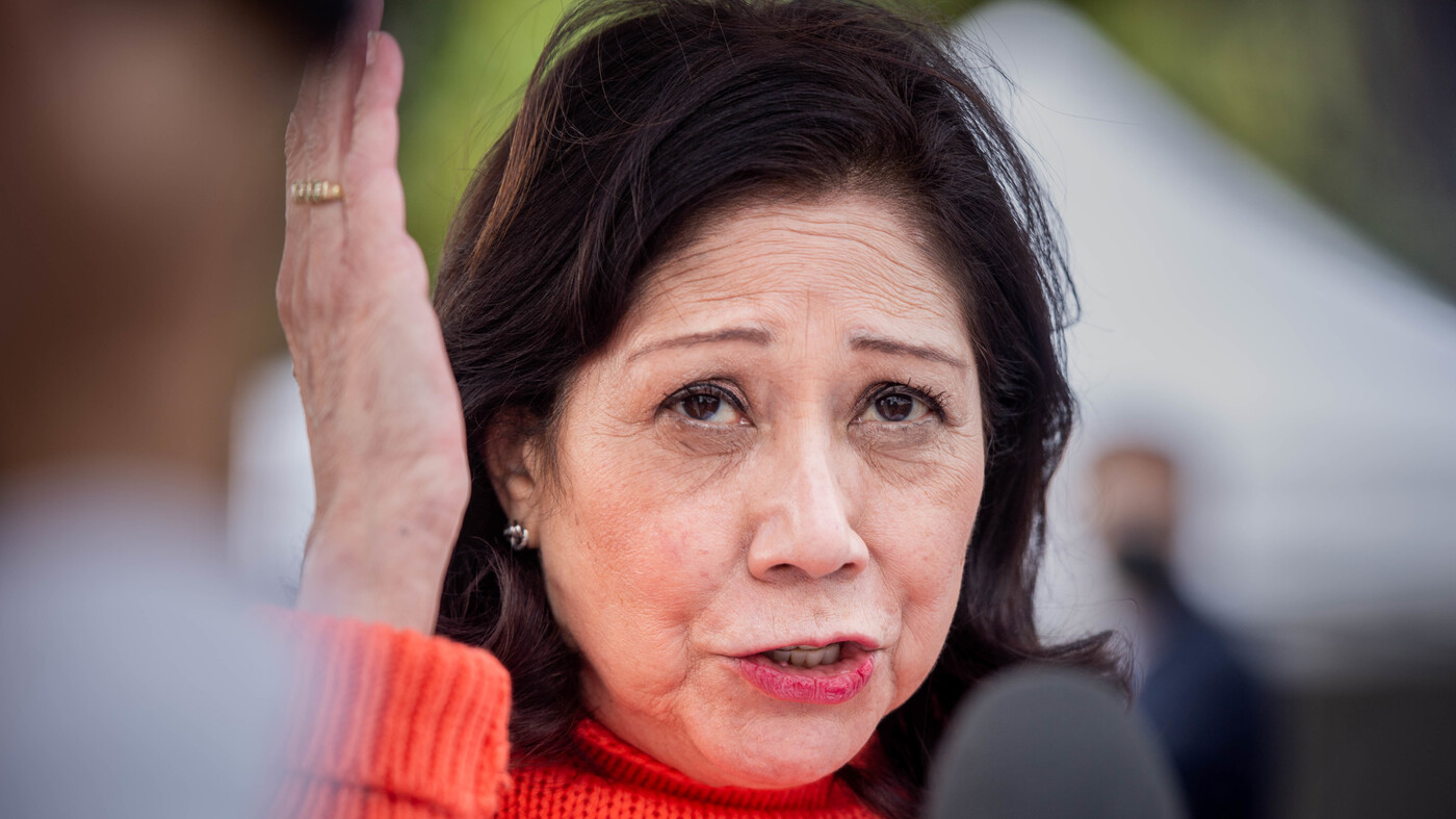 Los Angeles County Moves To Get More Money Into The Hands Of Foster Youth