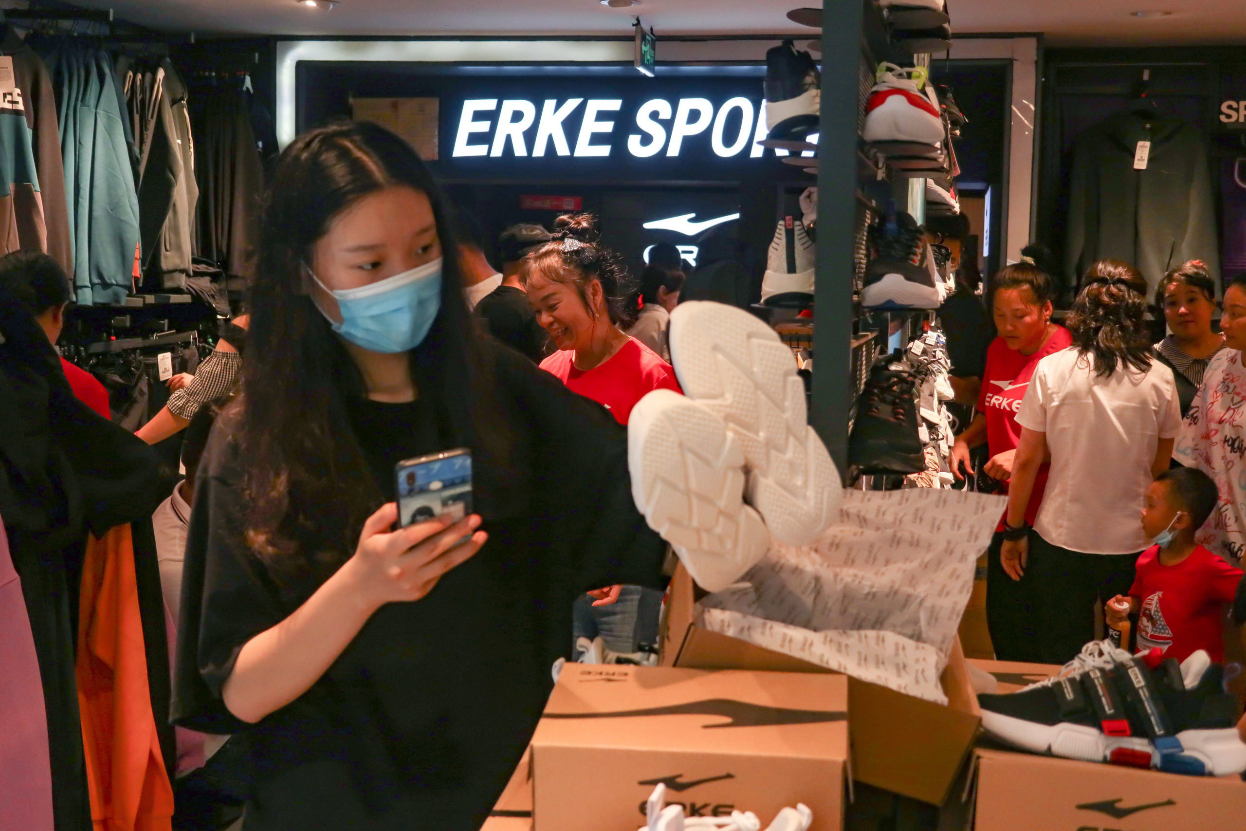 Flood-relief donation lifts struggling Chinese brand out of financial funk