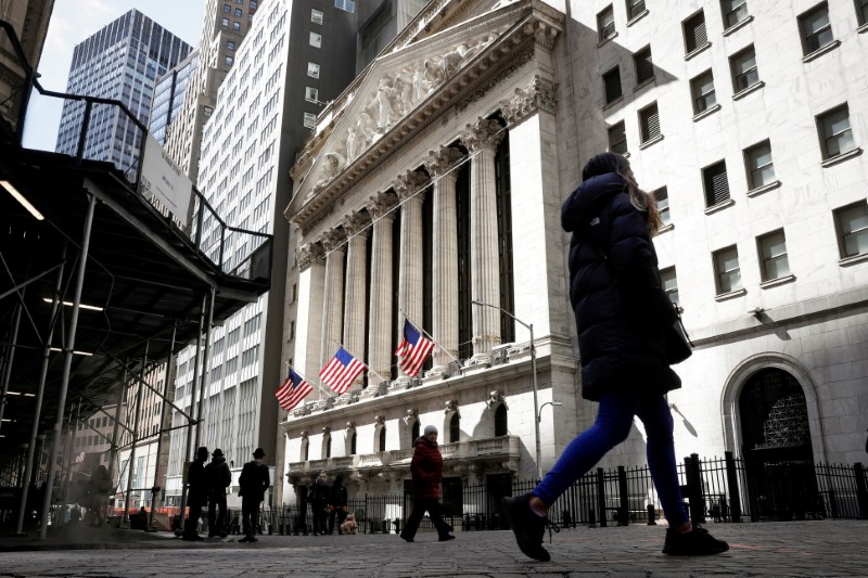 Cheap money pushes U.S. investors from distressed debt to rescue financings