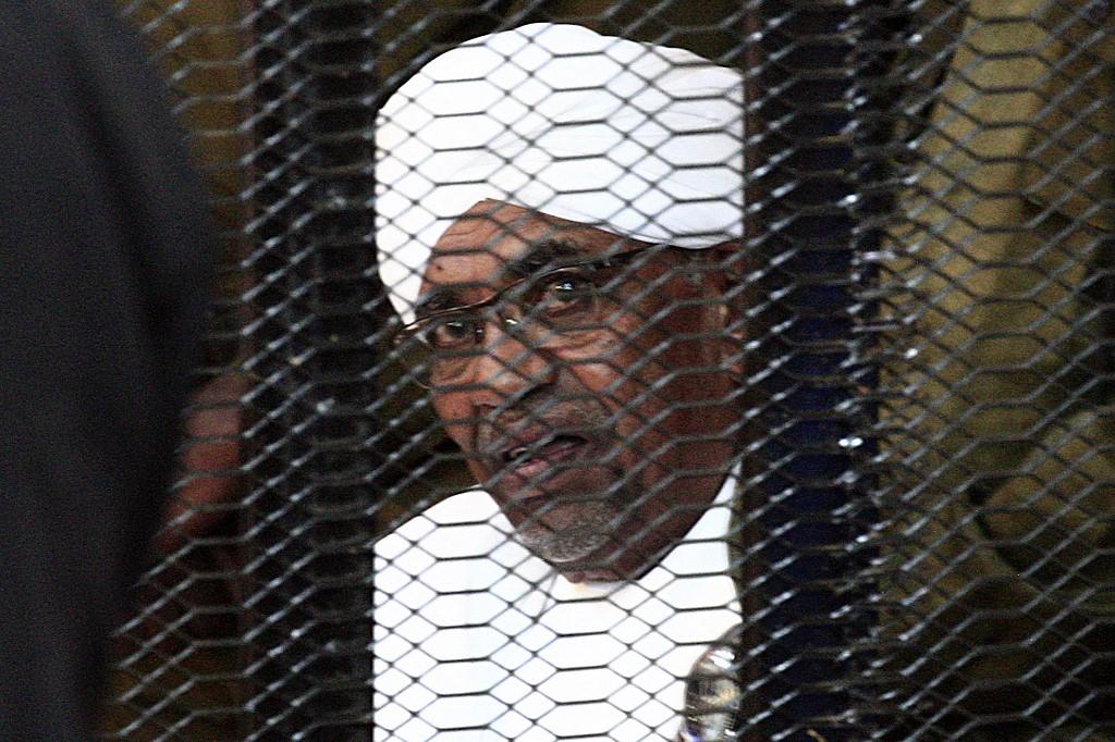 Sudan ‘to hand over’ Bashir for international war crimes trial