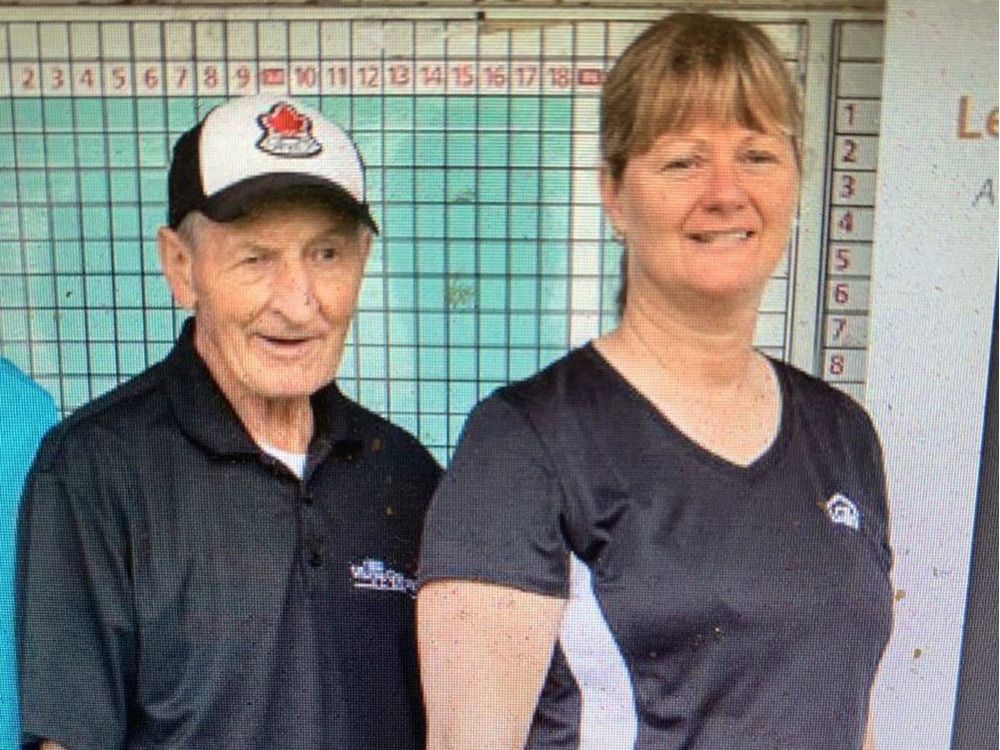 Charge withdrawn against OPP officer accused of fraud in sale of Gretzky hockey stick, lawyer reports
