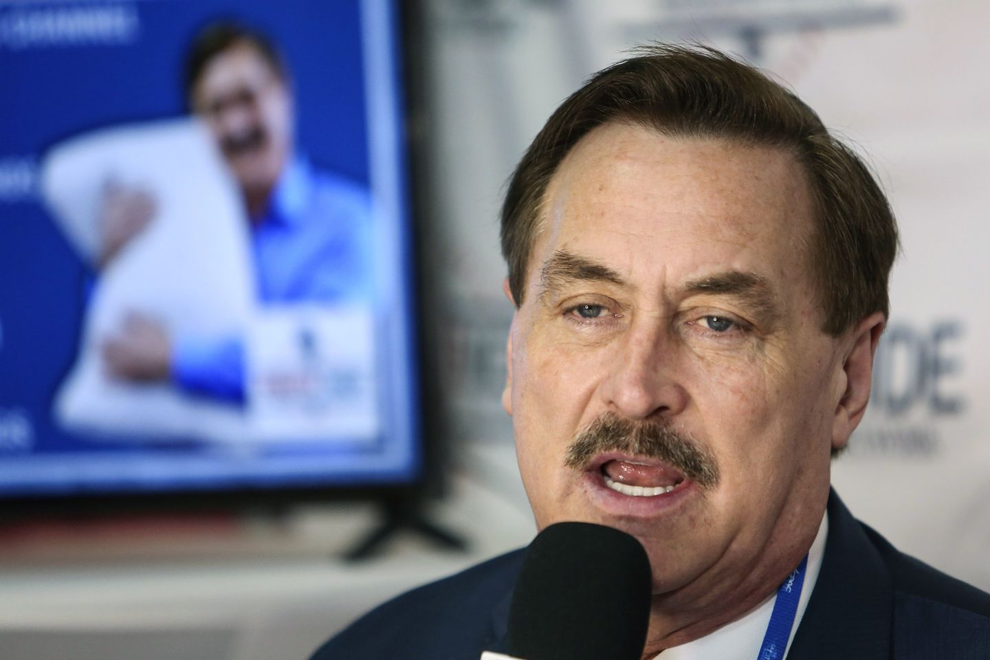 Mike Lindell, MyPillow CEO, ends Cyber Symposium without proving stolen election claim